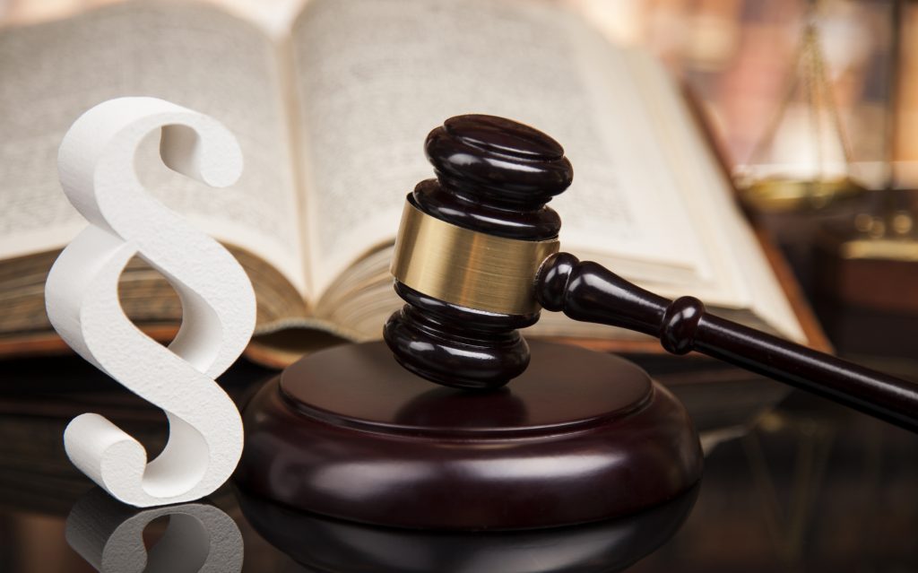 Landgericht Hamburg vierte Schwurgerichtskammer. TP